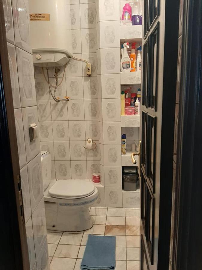Apartment Жужуна バトゥーミ エクステリア 写真